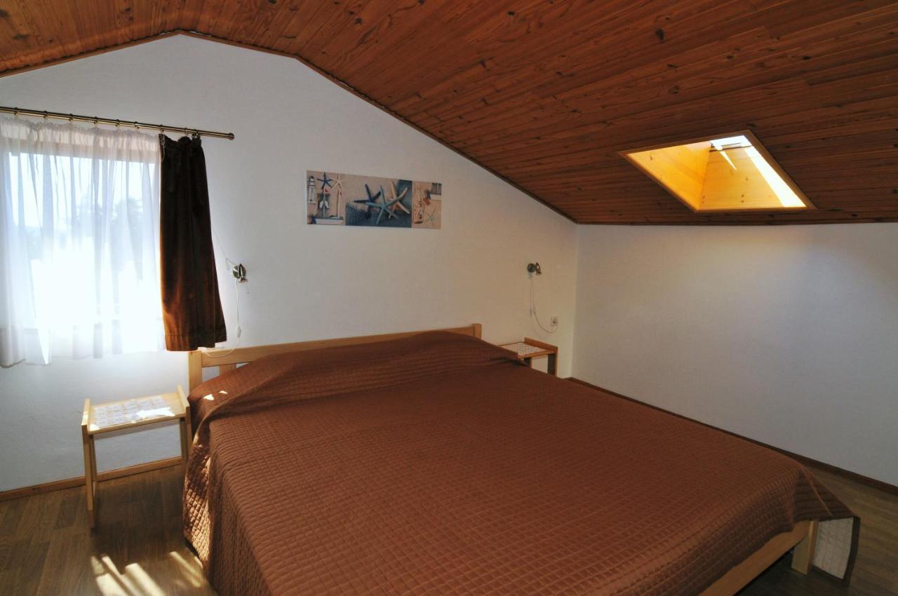 Apartments Milenka Punat Cameră foto